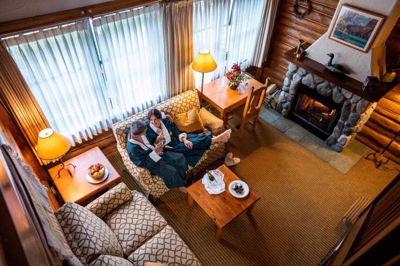 Post Hotel & Spa Lake Louise Zewnętrze zdjęcie
