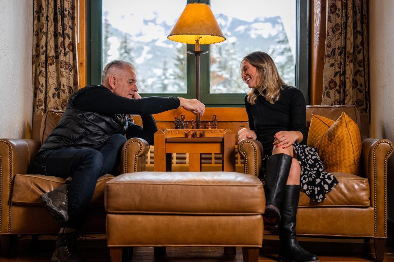 Post Hotel & Spa Lake Louise Zewnętrze zdjęcie