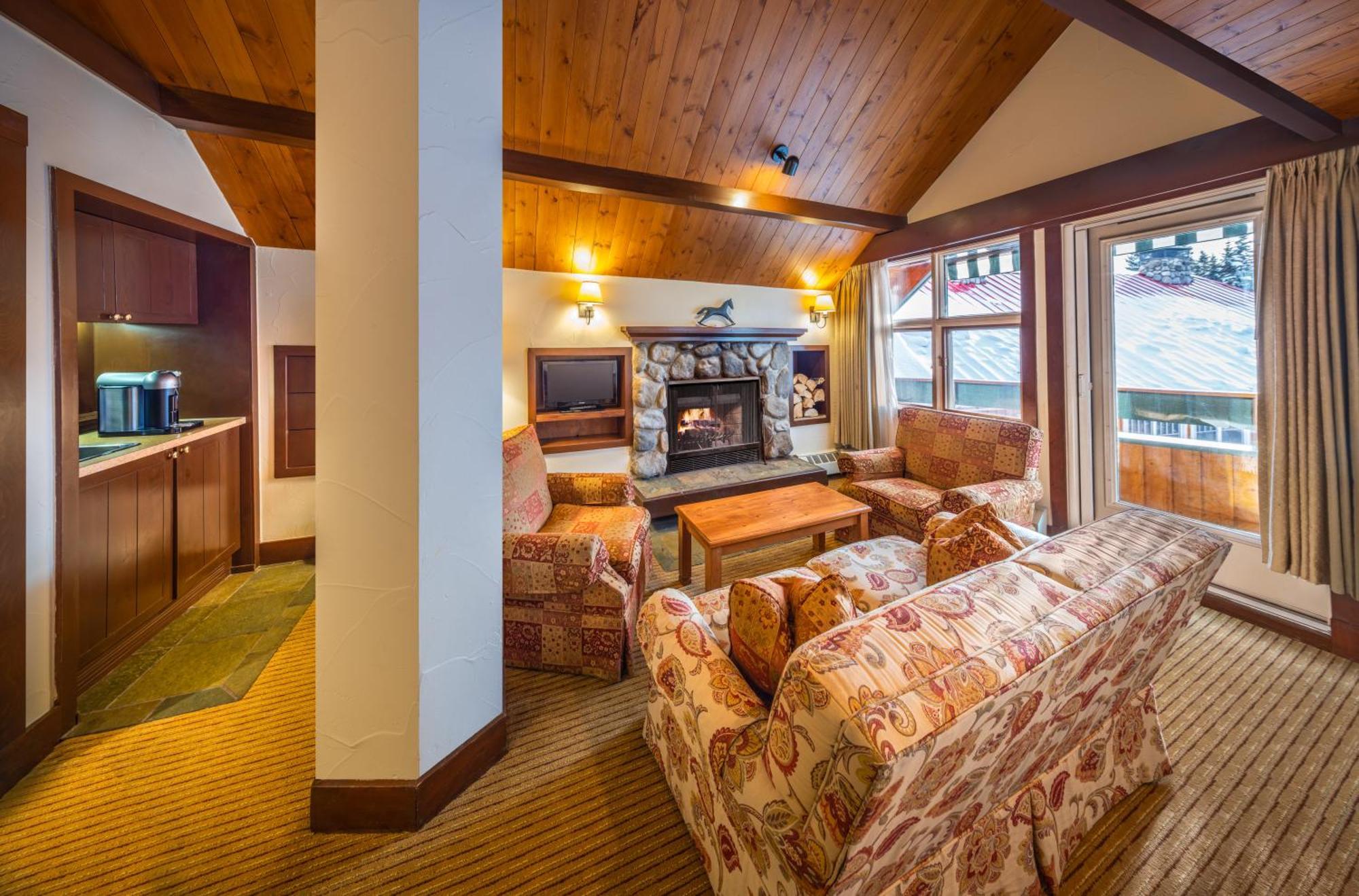 Post Hotel & Spa Lake Louise Zewnętrze zdjęcie